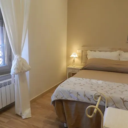 A 4 Passi Dal Mare Pensjonat 2*